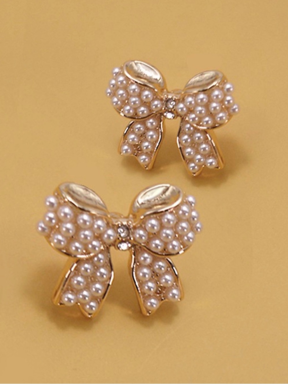 NWT Josslyn Mini Pearl Bow Ribbon Gold Tone Earrings Studs Feminine Romantic